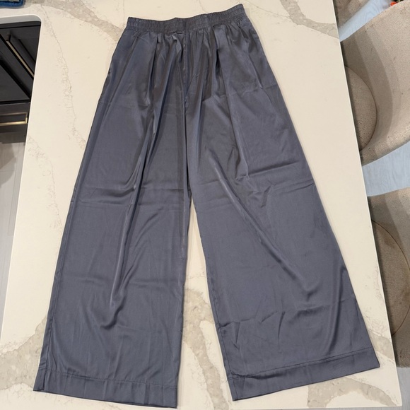 free people movement Pants - Free People Movement Satin Like Pull-On Wide Leg Pants Women’s Large Slate Gray